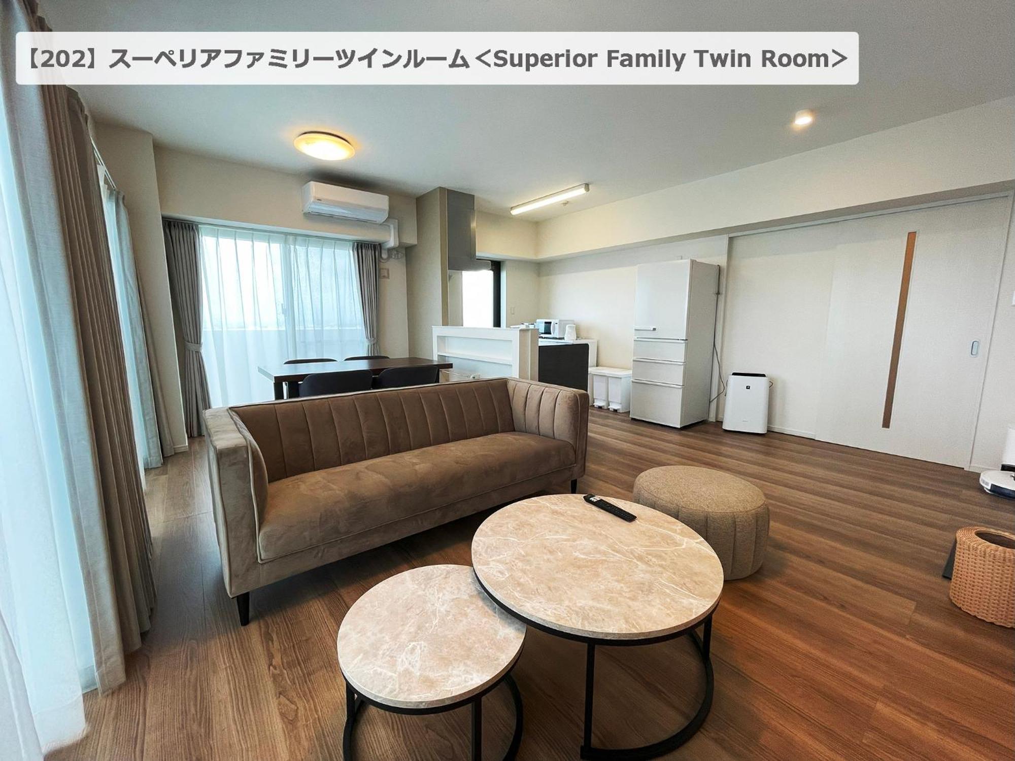 ＆Monde. Okinawa Arena Condominium Exterior photo